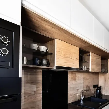 2 Bedroom Penthouse In Center, Free Parking * 사라예보