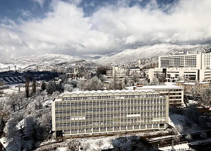 2 Bedroom Penthouse In Center, Free Parking * Szarajevó